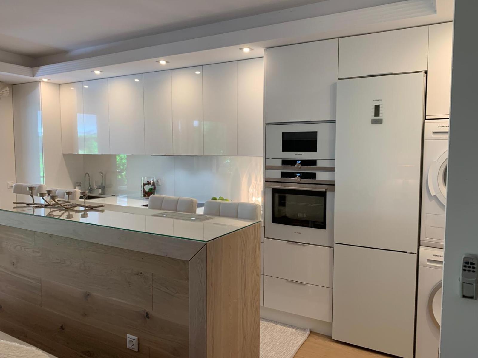 Apartamento Playa Residencial Con Piscina Marbella